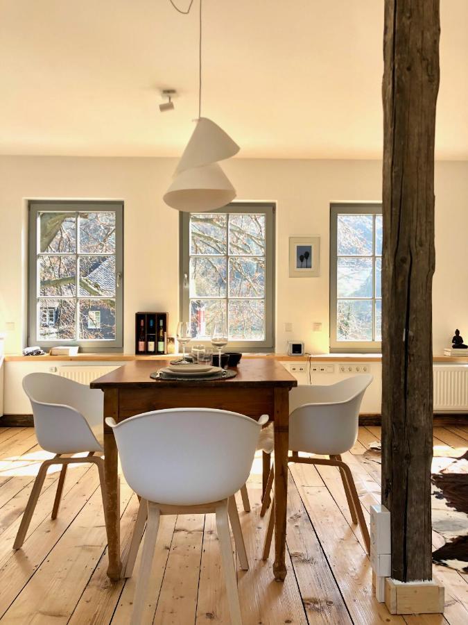 Ferienwohnung Weingut Villa Huesgen Am Moenchhof 特拉本特拉巴赫 外观 照片