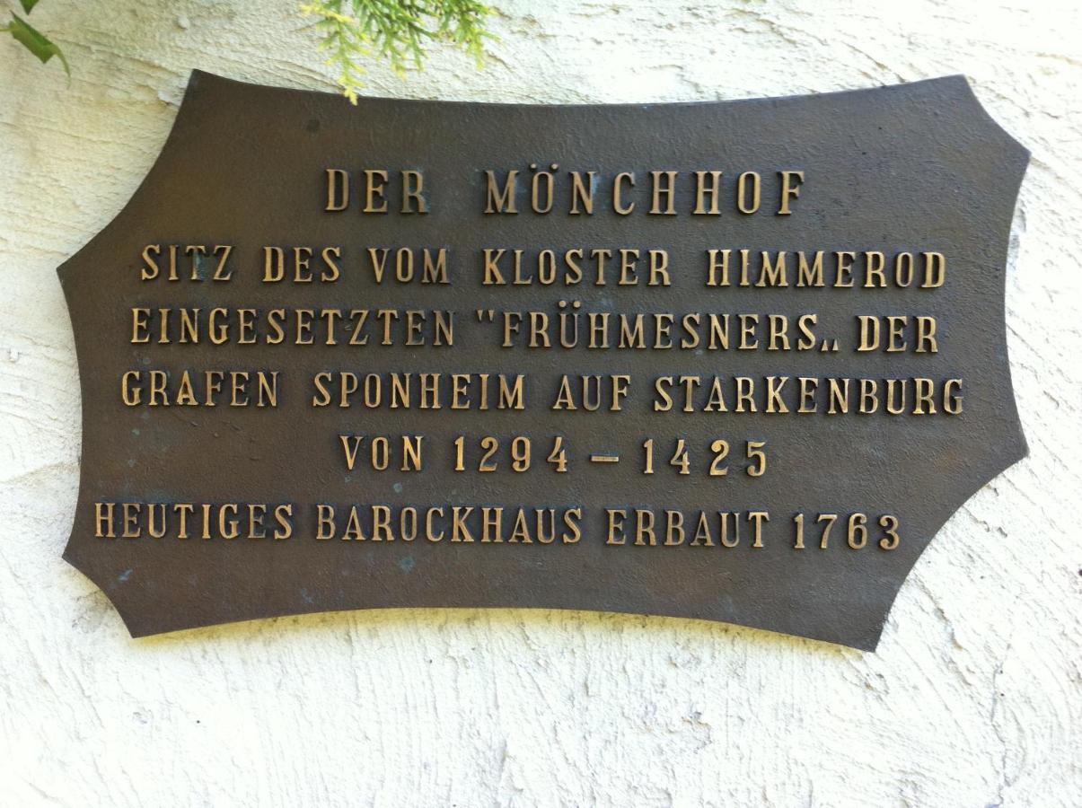 Ferienwohnung Weingut Villa Huesgen Am Moenchhof 特拉本特拉巴赫 外观 照片